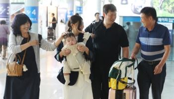 "명절 때만 안부 묻지 마세요"...부모님 일상 챙기는 돌봄 서비스