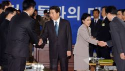 노무현은 왜 ‘논두렁 시계'로 기억됐나
