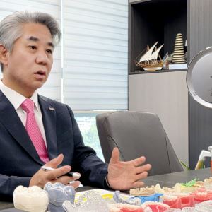 [단독]레이 품은 그래피…심운섭 대표 “메가젠과 경영권 경쟁 아닌 사업 협력”