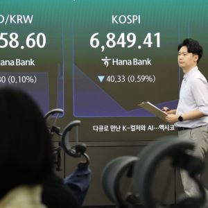 유가 2.6% 하락에 환율 상방 압력 완화…1350원대 등락[외환브리핑]