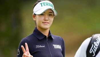 [포토]성아진,승리의 브이