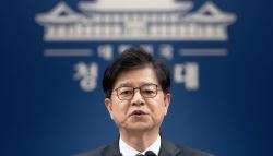 DMZ 지뢰 엄정 조치 靑, 대미 투자엔 수익성 없으면 안 해