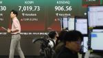 [속보]나스닥 신고가인데 코스피는 ‘주춤’…외국인 1000억 팔았다