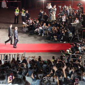 양자경→이창동 감독까지…'글로벌 도약' BIFF, 거장·스타 총출동(종합)