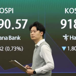 외국인 매도세에…코스피 6800선서 횡보