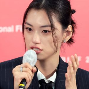 '도라' 김도연, 눈물 보인 이유는…"사고 바꾸는 작업"[BIFF]