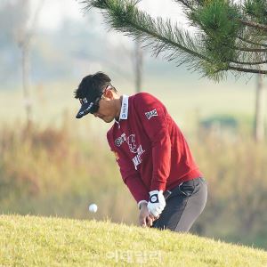 [포토] 이태희, 날카로운 칩핑
