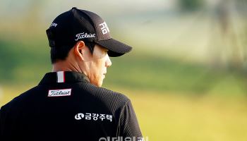 [포토] 신용구, 심각하게