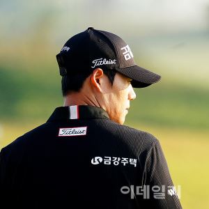 [포토] 신용구, 심각하게