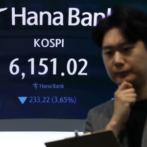 “국장 탈출은 지능순” 최악 상황인데…코스피 1만 간다?