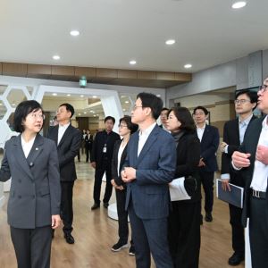 산업부·식약처, 바이오 경쟁력 위해 뭉쳤다…전주기 ‘한 팀’