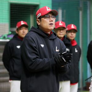 SSG, ‘가을 사나이’ 박정권과 결별…두 시즌 만에 2군 사령탑 교체