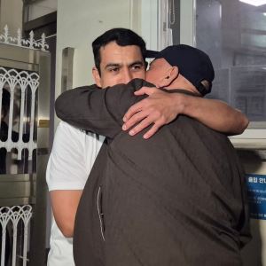 택시기사 살인사건 재심 결정…외국인 무기수 ‘눈물의 한마디’(종합)