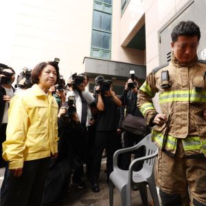 추미애 ‘재정 빨대’ 발언에 또 고개 숙인 민주당…“진심으로 사죄”