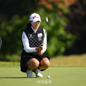 [포토]이지현,첫 버디 정조준