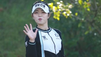 [포토]임진영,귀여운 출발