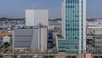 에스티팜, 3분기 매출 976억원…전년比 19% 증가