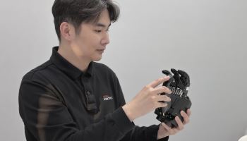 “로봇에 손끝 감각 입힌다…내년 생산능력 3배 확대”